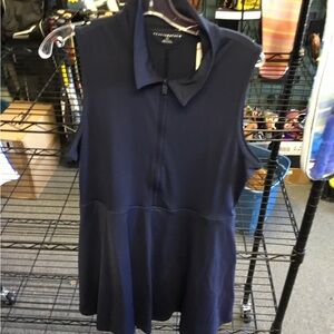 Travis Matthew zip up golf dress size XL